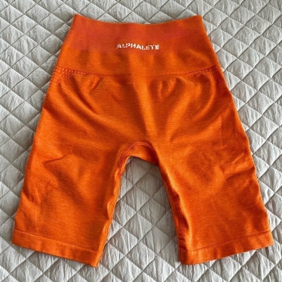 Alphalete biker shorts - Picture 4 of 6